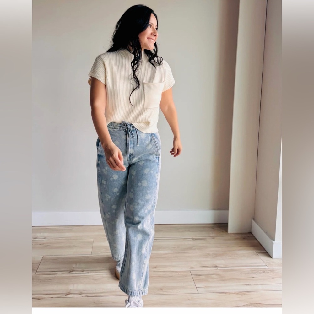 Light Wash Blue Floral Barrel Jeans